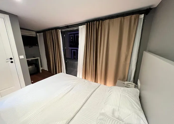 Hotel Taksim Goekotta 3*